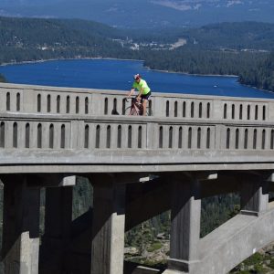 road-cycling-truckee-donner-pass-bridge
